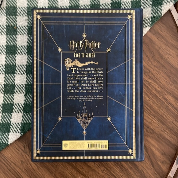 Harry Potter Page to Screen: The Complete Filmmaking Journey - Picture 2 of 2